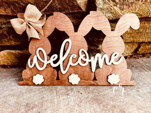 Easter Bunnies Welcome Door Hanger / Easter Welcome Sign / Easter Door Hanger